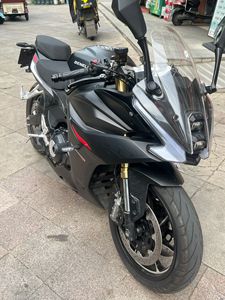 二手贝纳利龙卷风 Tornado 552R