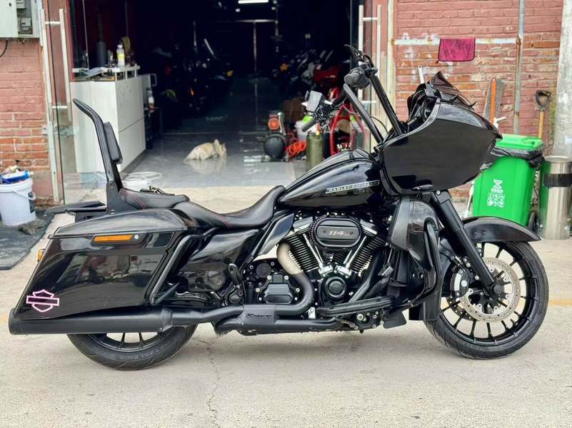 二手哈雷戴维森公路滑翔 Road Glide