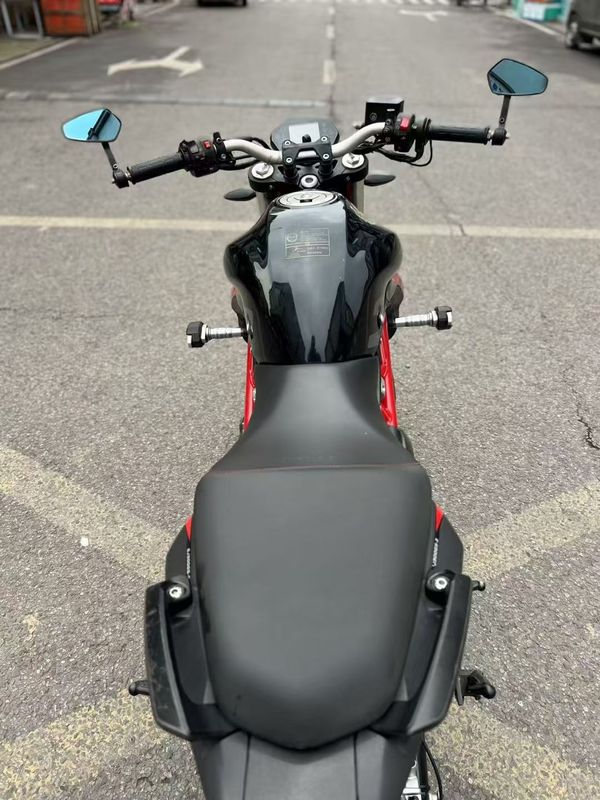 二手贝纳利蓝宝龙 BN302S