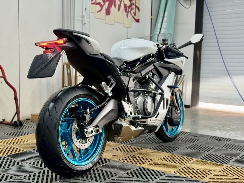 二手春风675SR-R