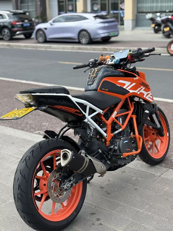 二手KTMR2R390 Duke
