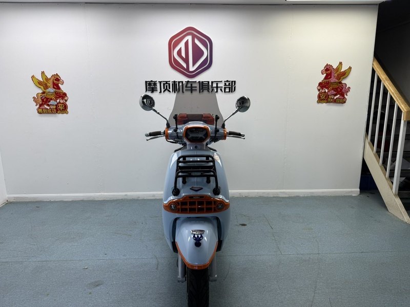 二手维多利亚Sixties 300i