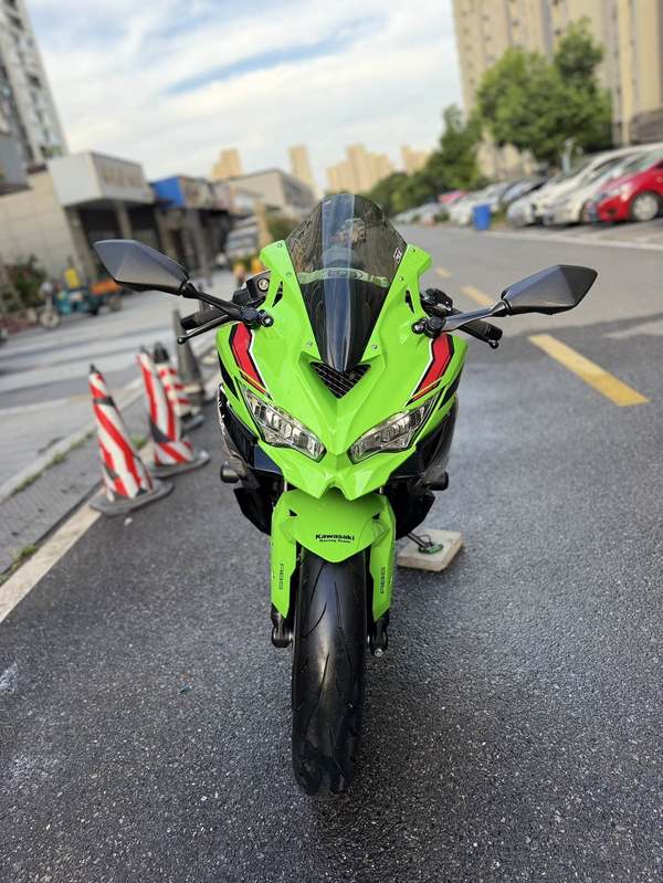 二手川崎ZX-4R