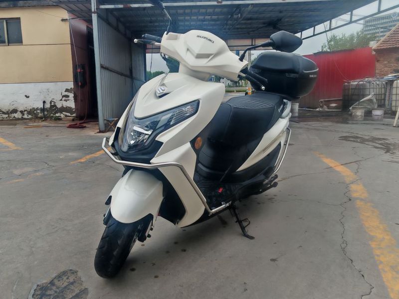 二手济南铃木优驿 UE125T