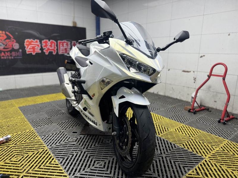 二手川崎Ninja 400