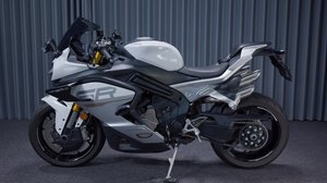 二手春风750SR-S