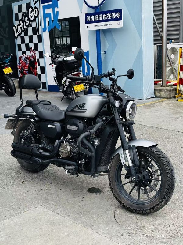 二手QJMOTOR闪250