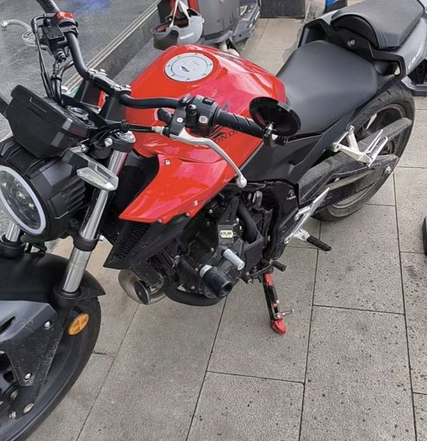 二手本田CB400F