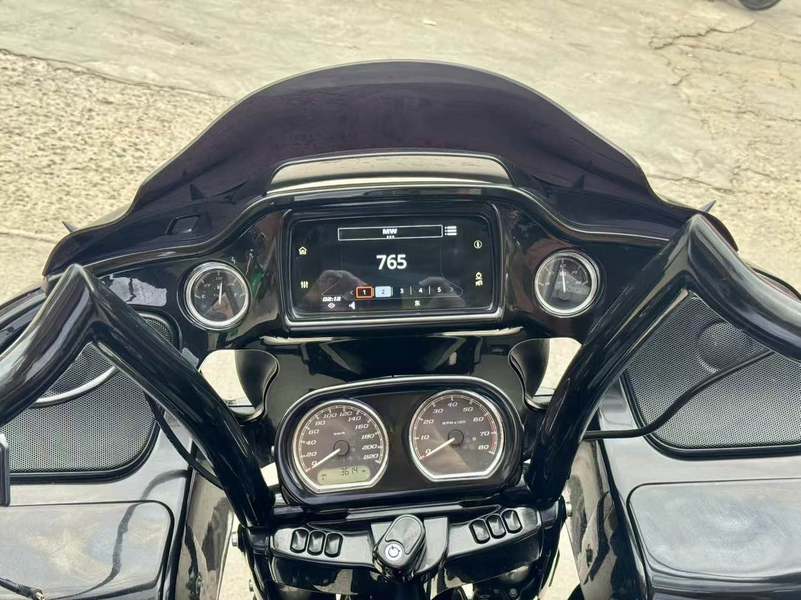 二手哈雷戴维森公路滑翔 Road Glide