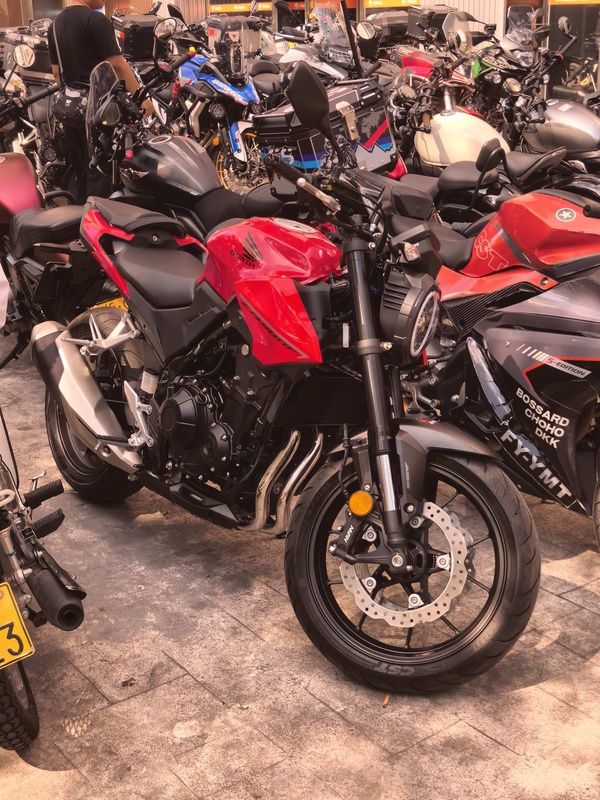 二手本田CB400F
