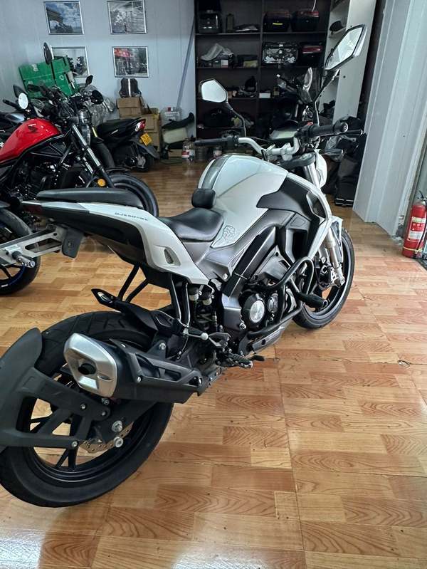 二手贝纳利小迅龙 BN150S