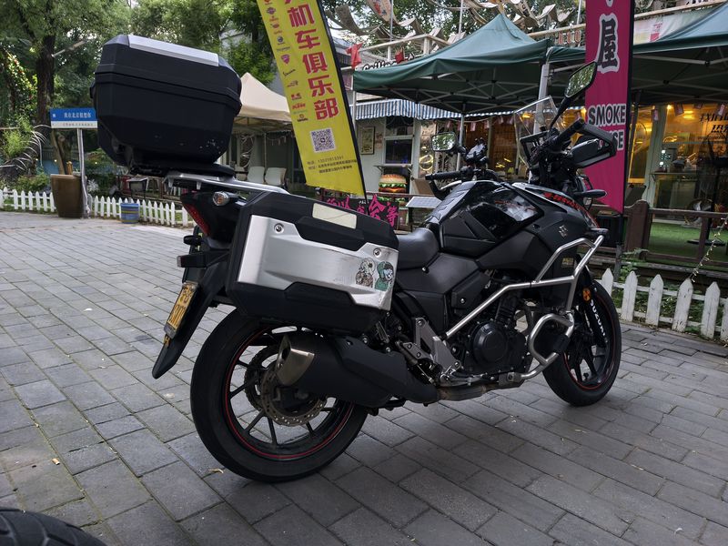 二手豪爵铃木DL250