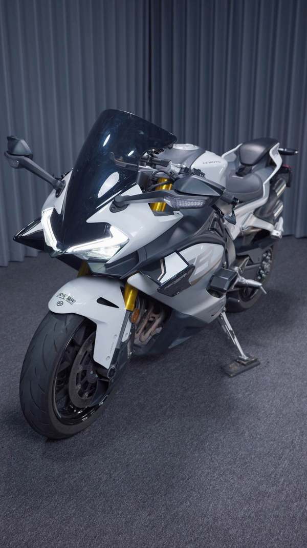 二手春风750SR-S
