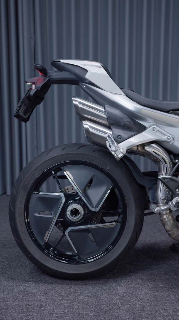 二手春风750SR-S