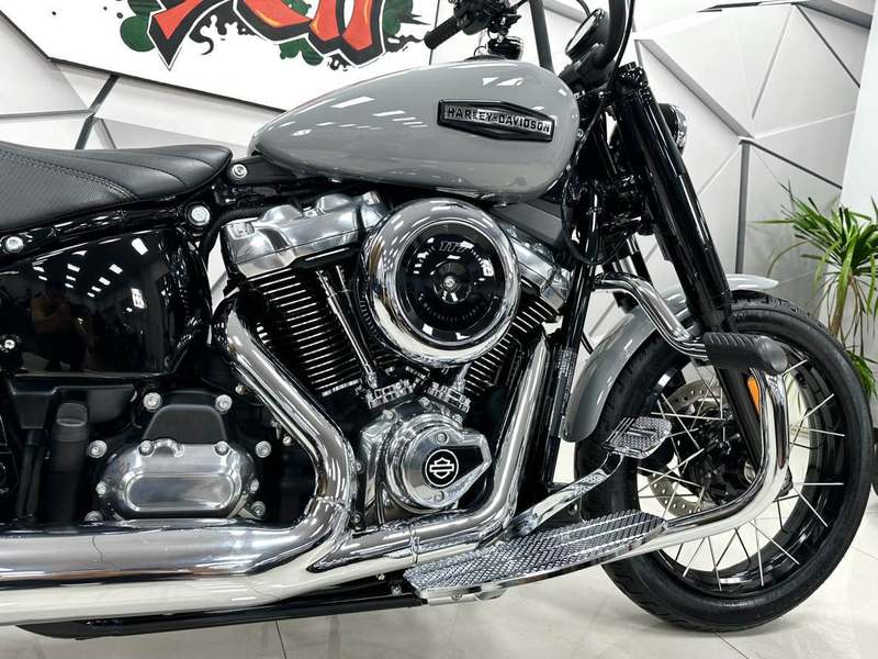 二手哈雷戴维森街霸 Street Bob