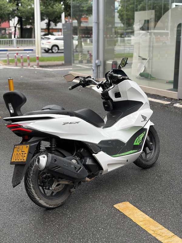 二手五羊本田PCX
