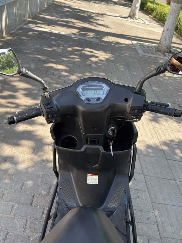 二手豪爵虎鲨VX125