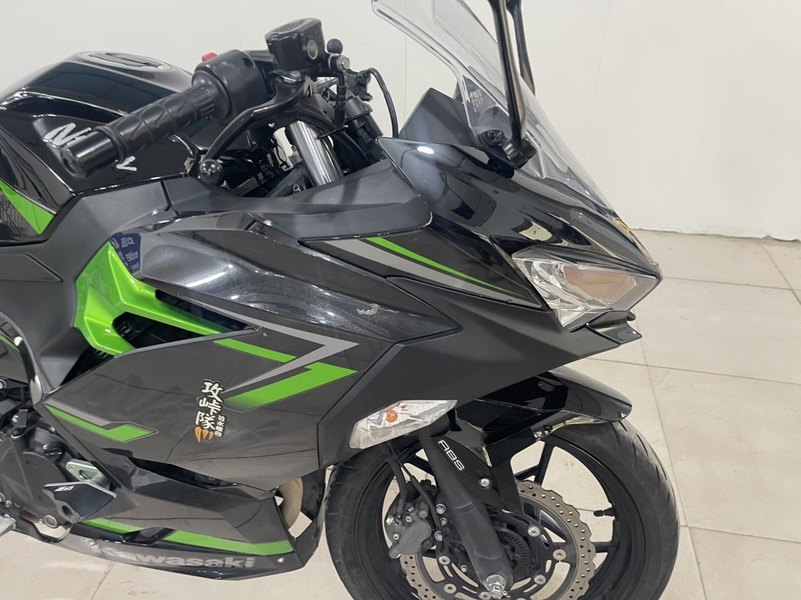 二手川崎Ninja 400