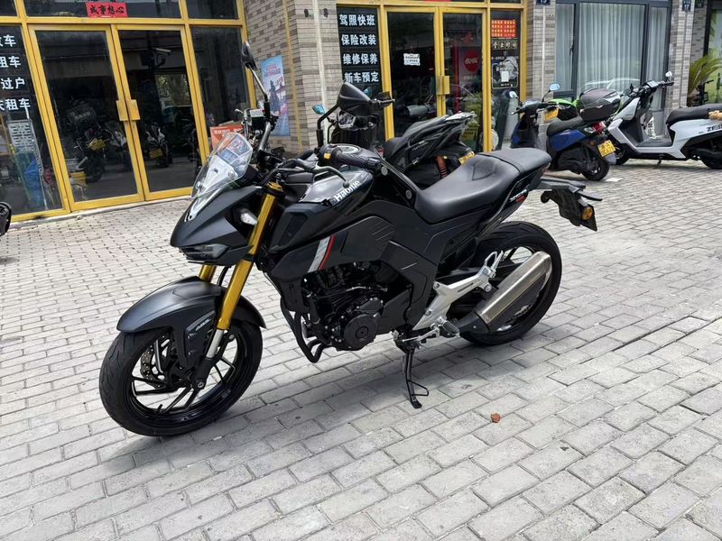 二手豪爵XCR300