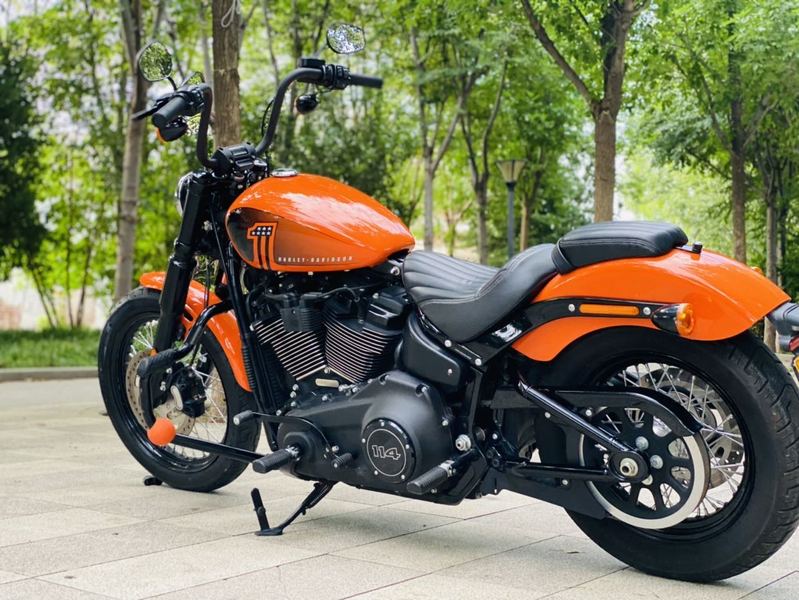 二手哈雷戴维森街霸 Street Bob