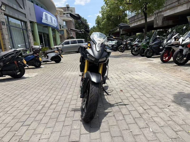 二手豪爵XCR300