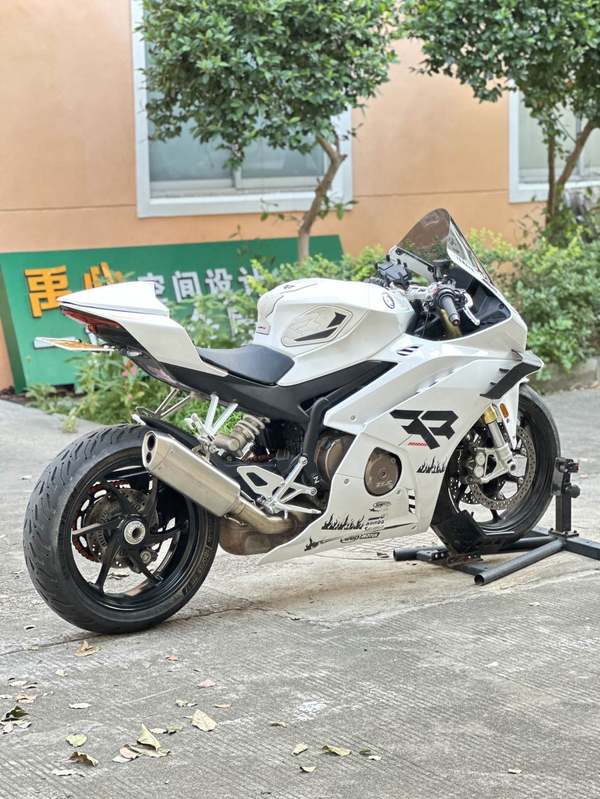 二手张雪机车500RR