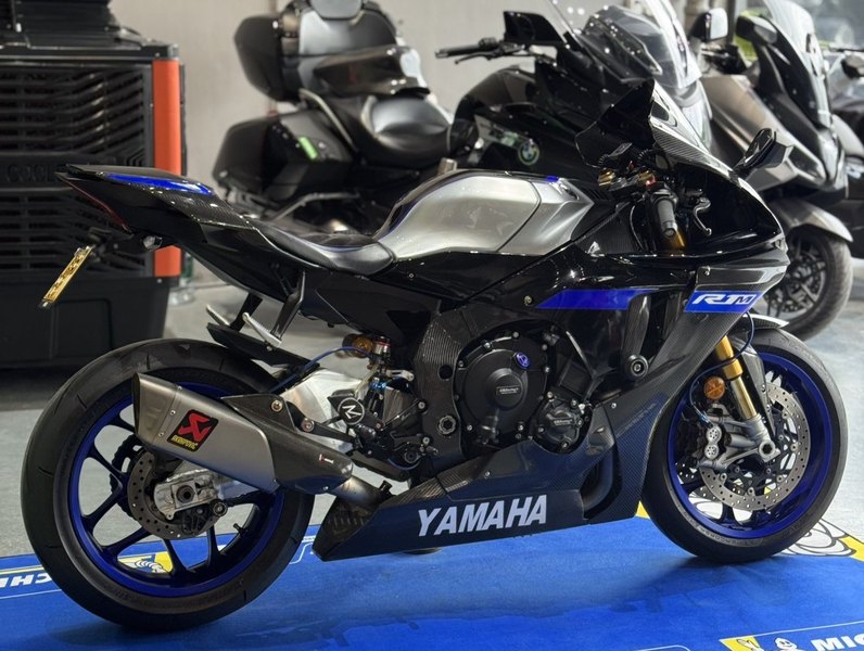 二手雅马哈YZF-R1