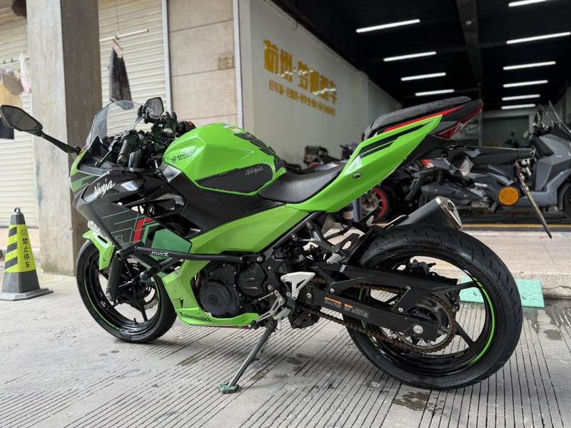 二手川崎Ninja 400