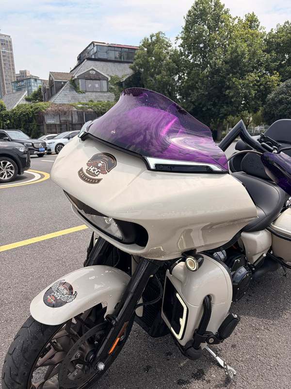 二手哈雷戴维森公路滑翔 Road Glide