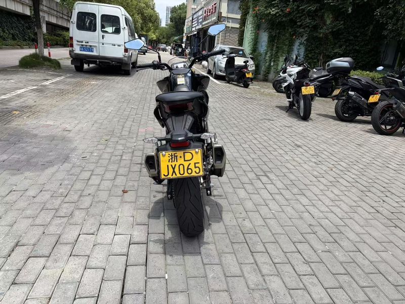 二手豪爵XCR300