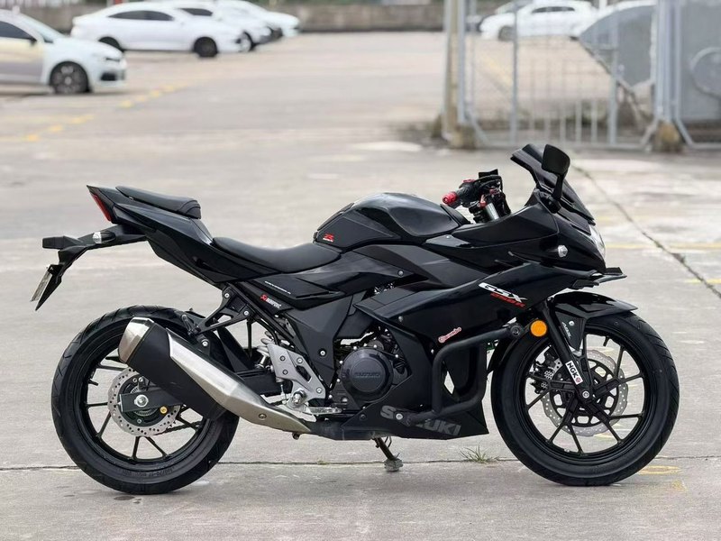二手豪爵铃木GSX250R