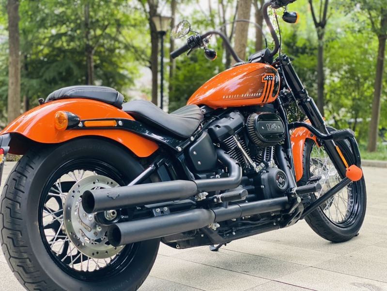 二手哈雷戴维森街霸 Street Bob