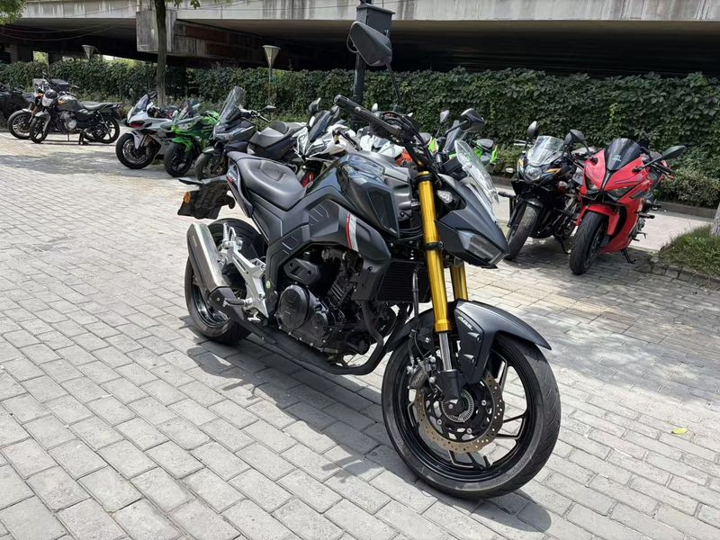 二手豪爵XCR300