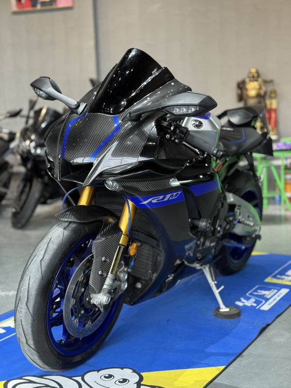 二手雅马哈YZF-R1