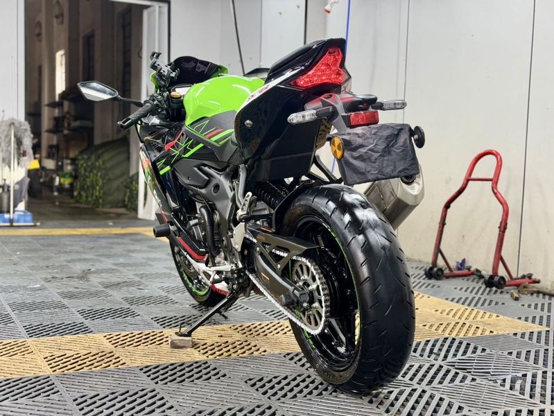 二手川崎ZX-4R