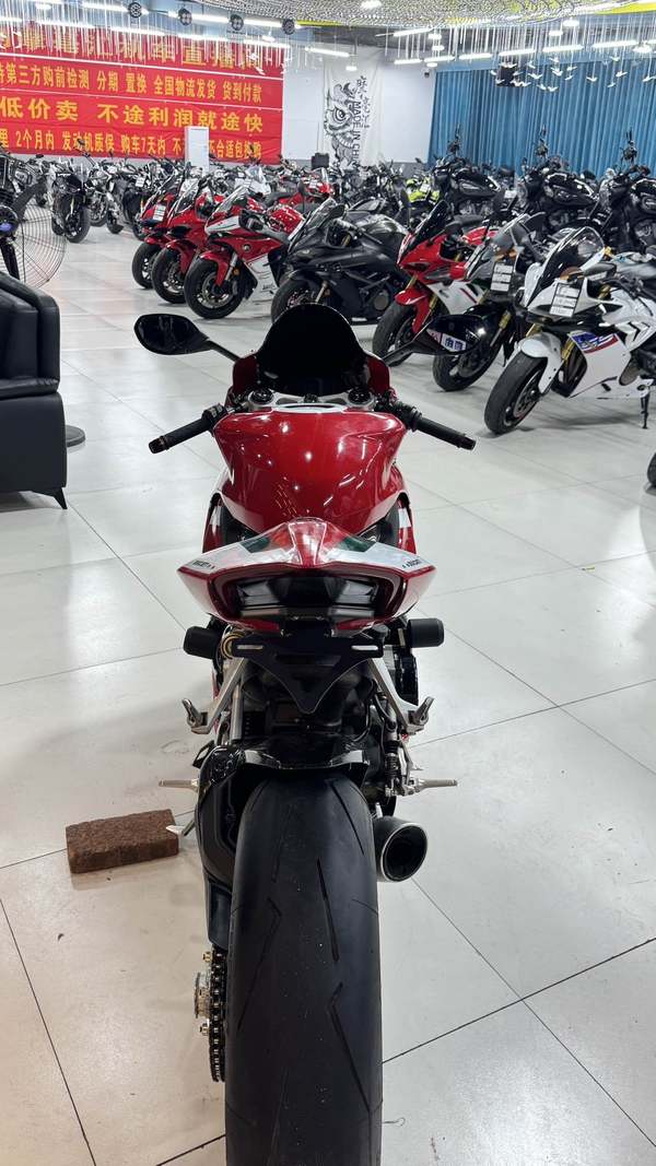 二手杜卡迪Panigale V2