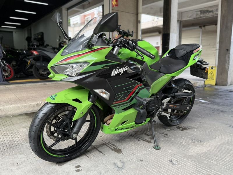 二手川崎Ninja 400