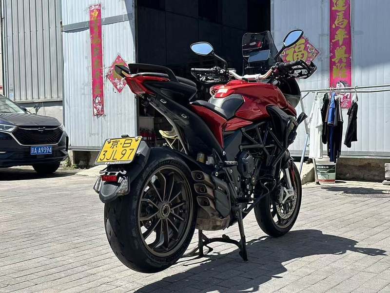 二手奥古斯塔Turismo Veloce 800