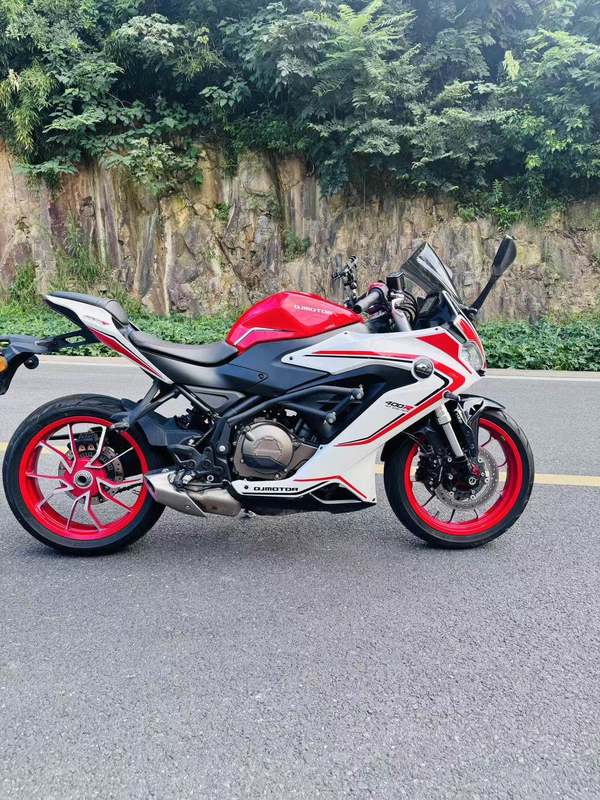 二手QJMOTOR赛400