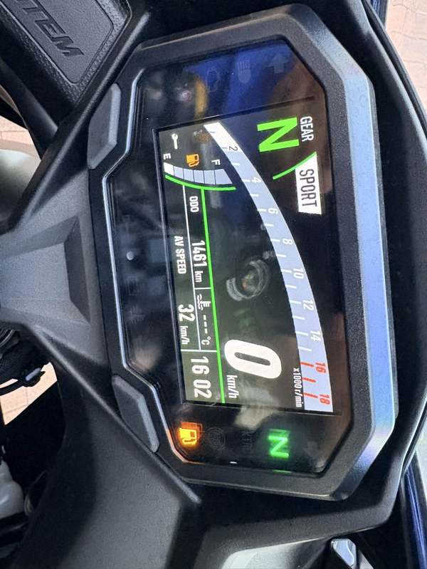 二手川崎ZX-4R