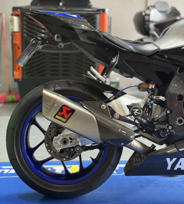 二手雅马哈YZF-R1