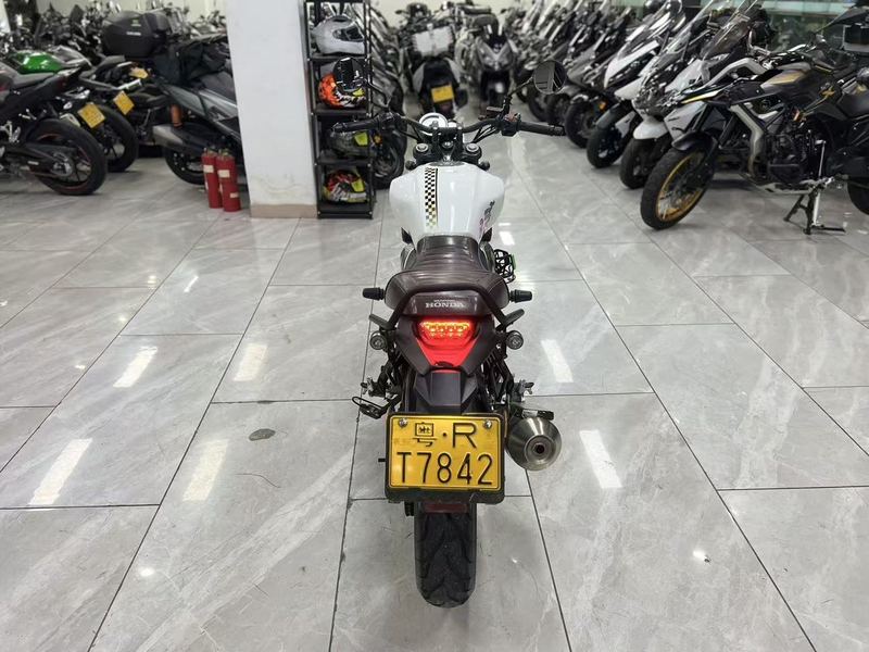 二手五羊本田鸷道 CB190SS