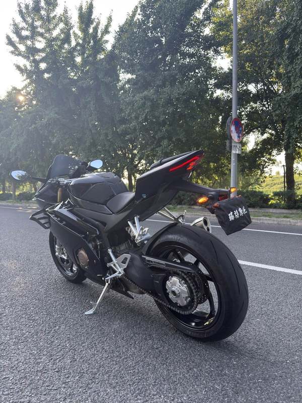 二手张雪机车500RR