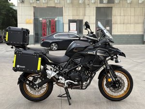 二手贝纳利TRK552