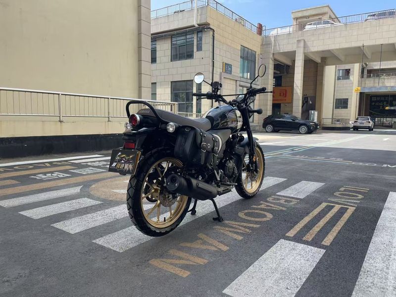 二手建设雅马哈GT150 Fazer