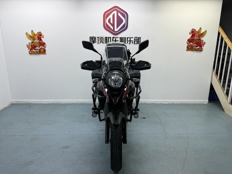 二手豪爵铃木DL250