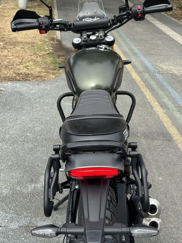 二手凯旋Scrambler 400 X