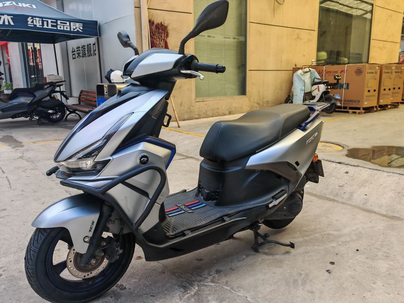 二手QJMOTOR鸿125