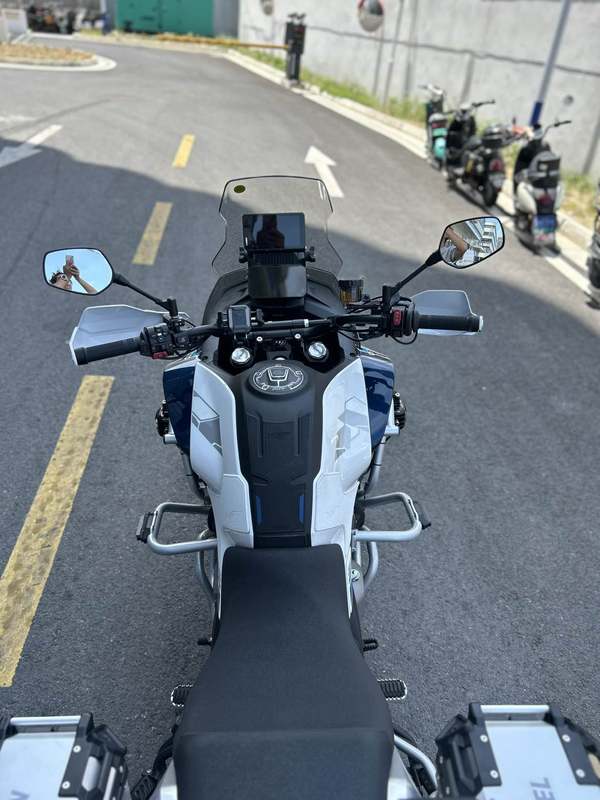 二手春风700MT
