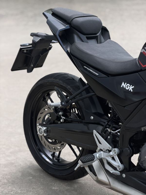 二手赛科龙RC250